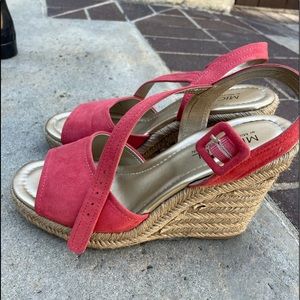 Never worn red heels